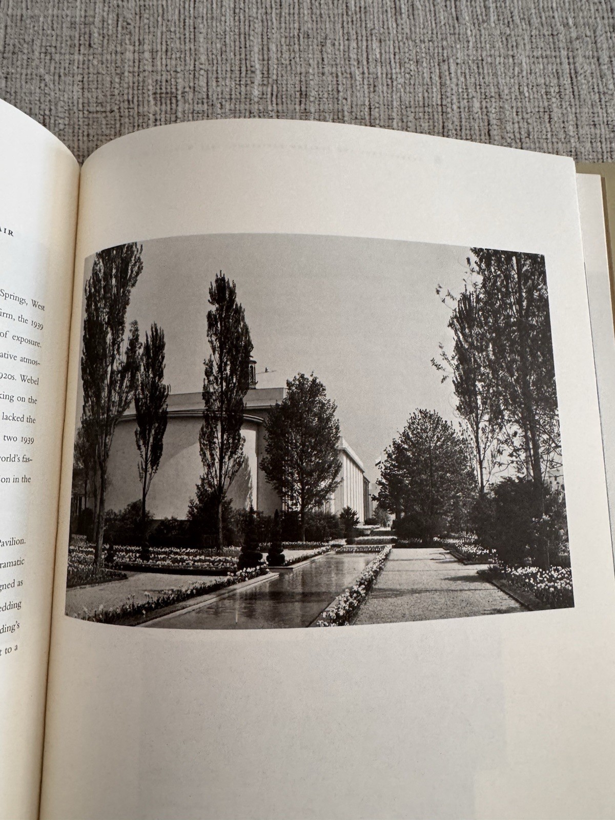 Making a Landscape of Continuity Innocenti & Webel HC 1997 Architecture Art