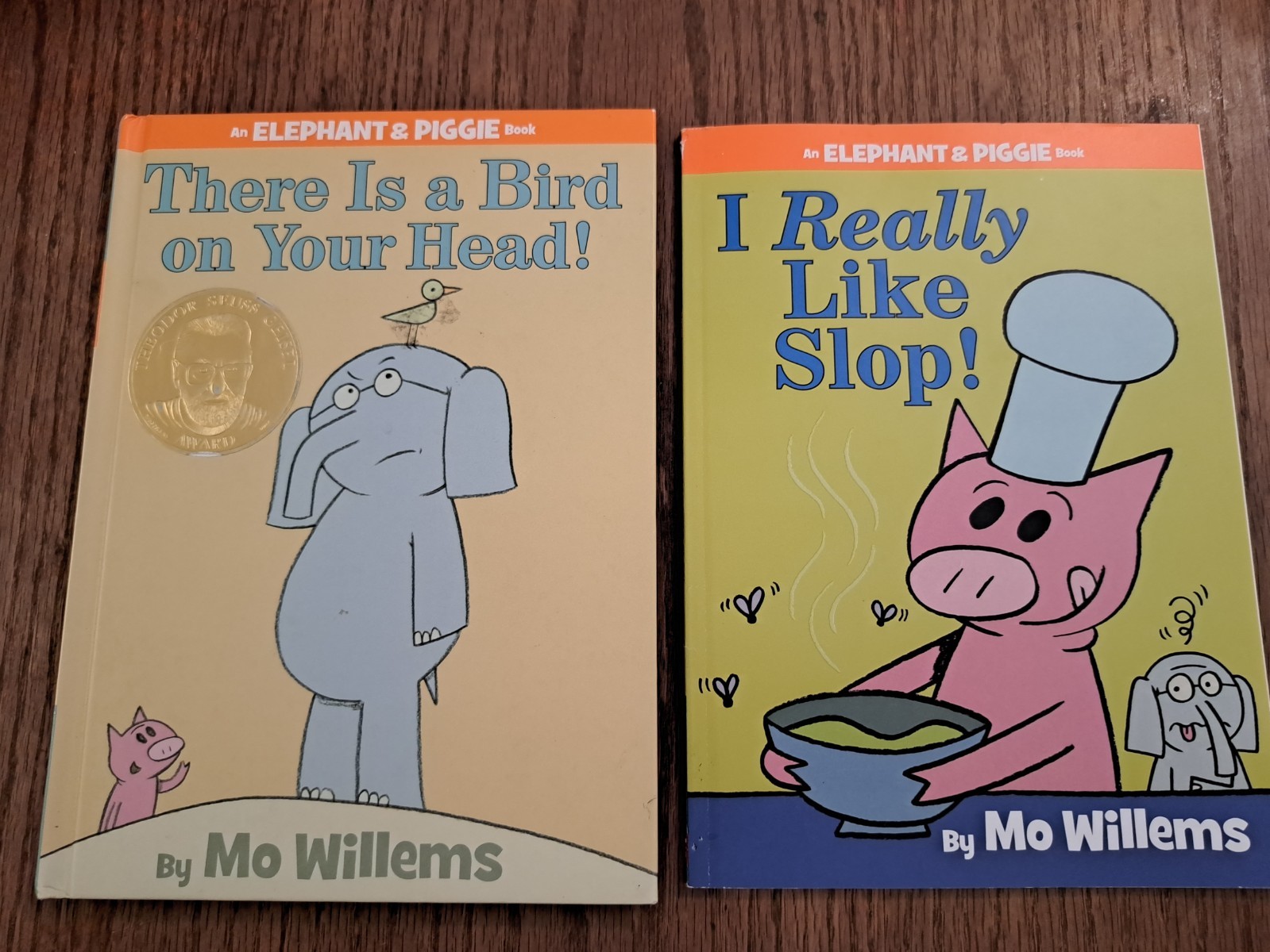 Lot 2 books Mo Willems Elephant & Piggie Hardcover & PB kids Books very good