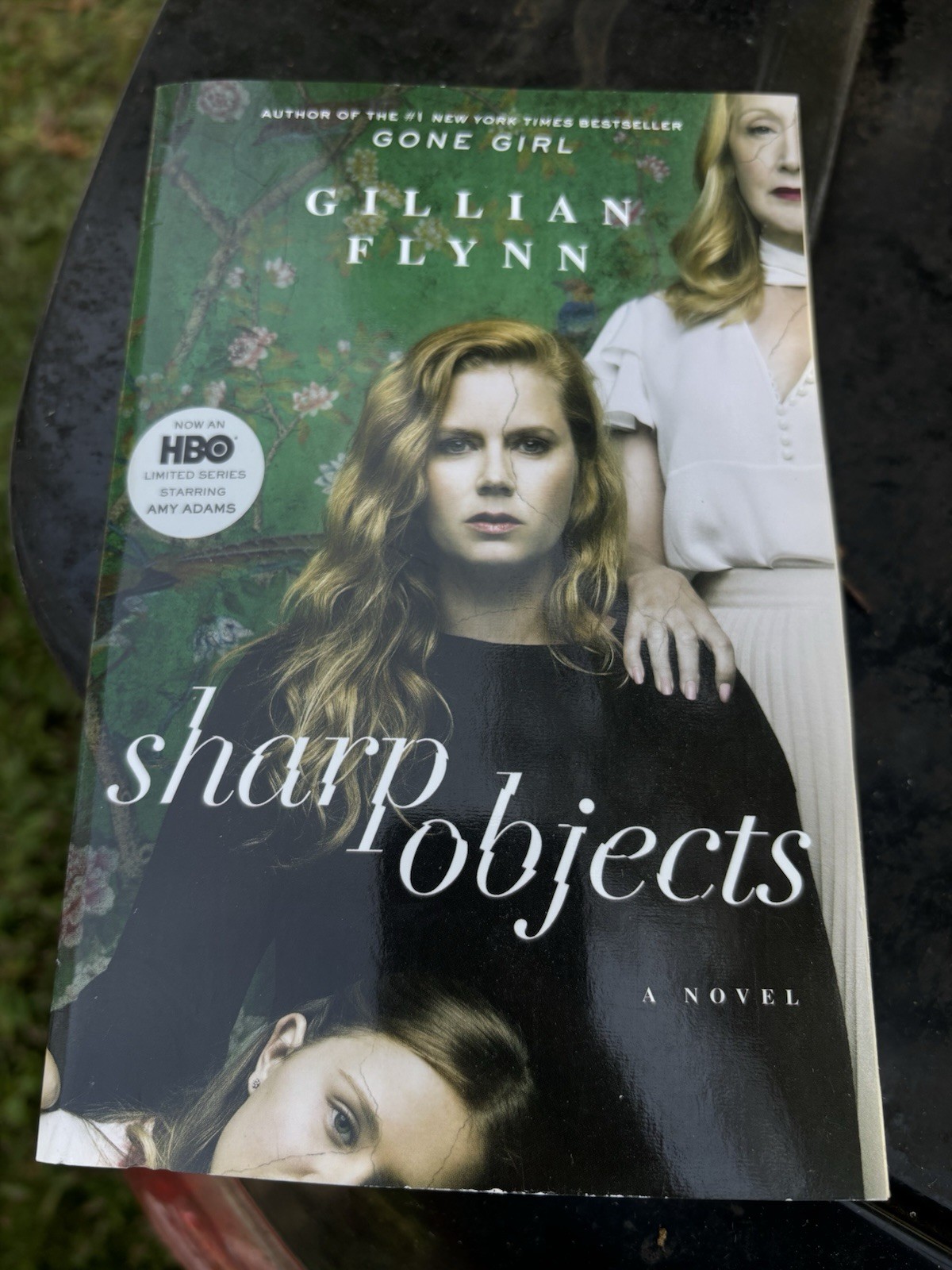 Sharp Objects (Movie Tie-In) : A Novel by Gillian Flynn (2018, Trade Paperback)