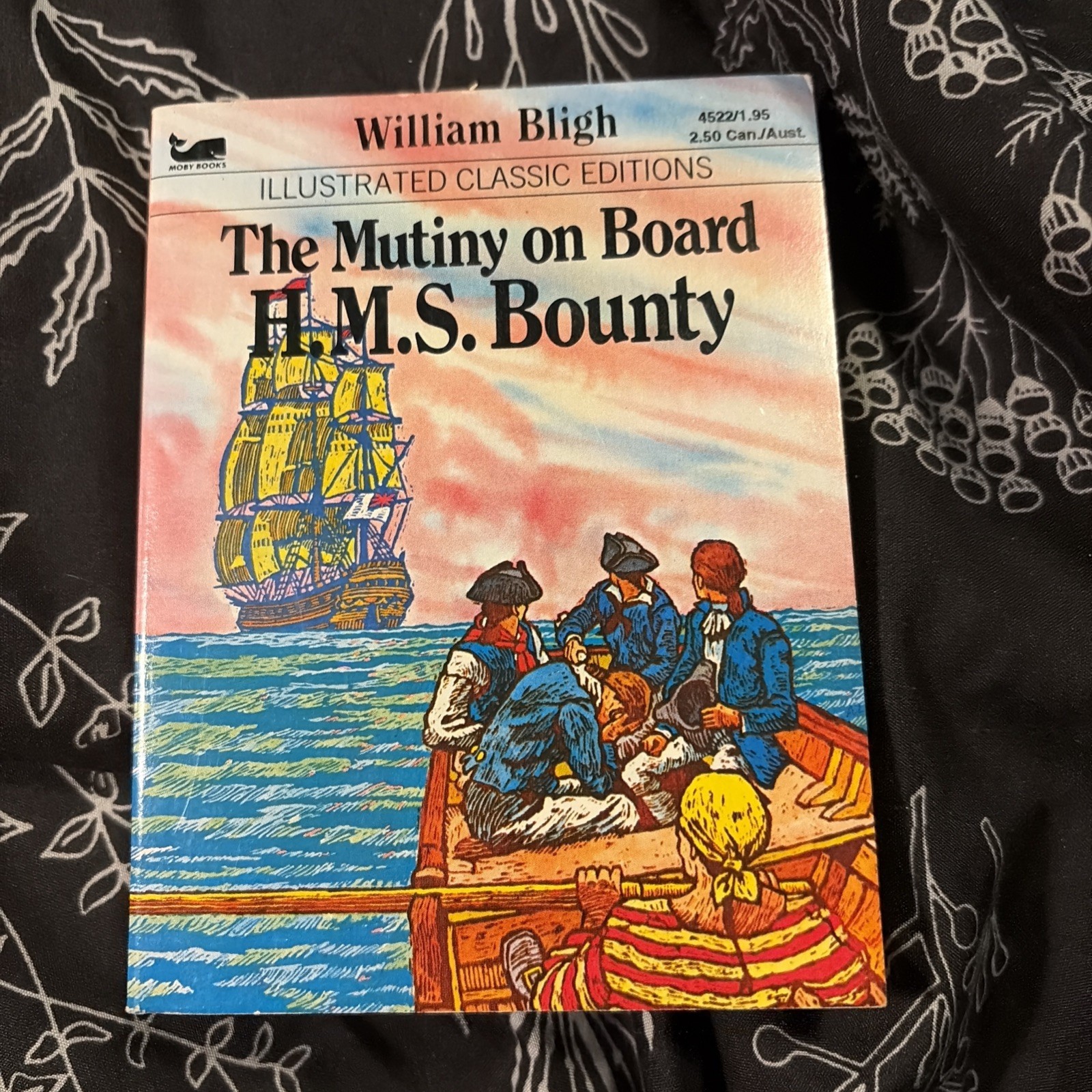 Lot Of 6 Mini Moby Books Illustrated Classic Editions Plus A Bonus Book