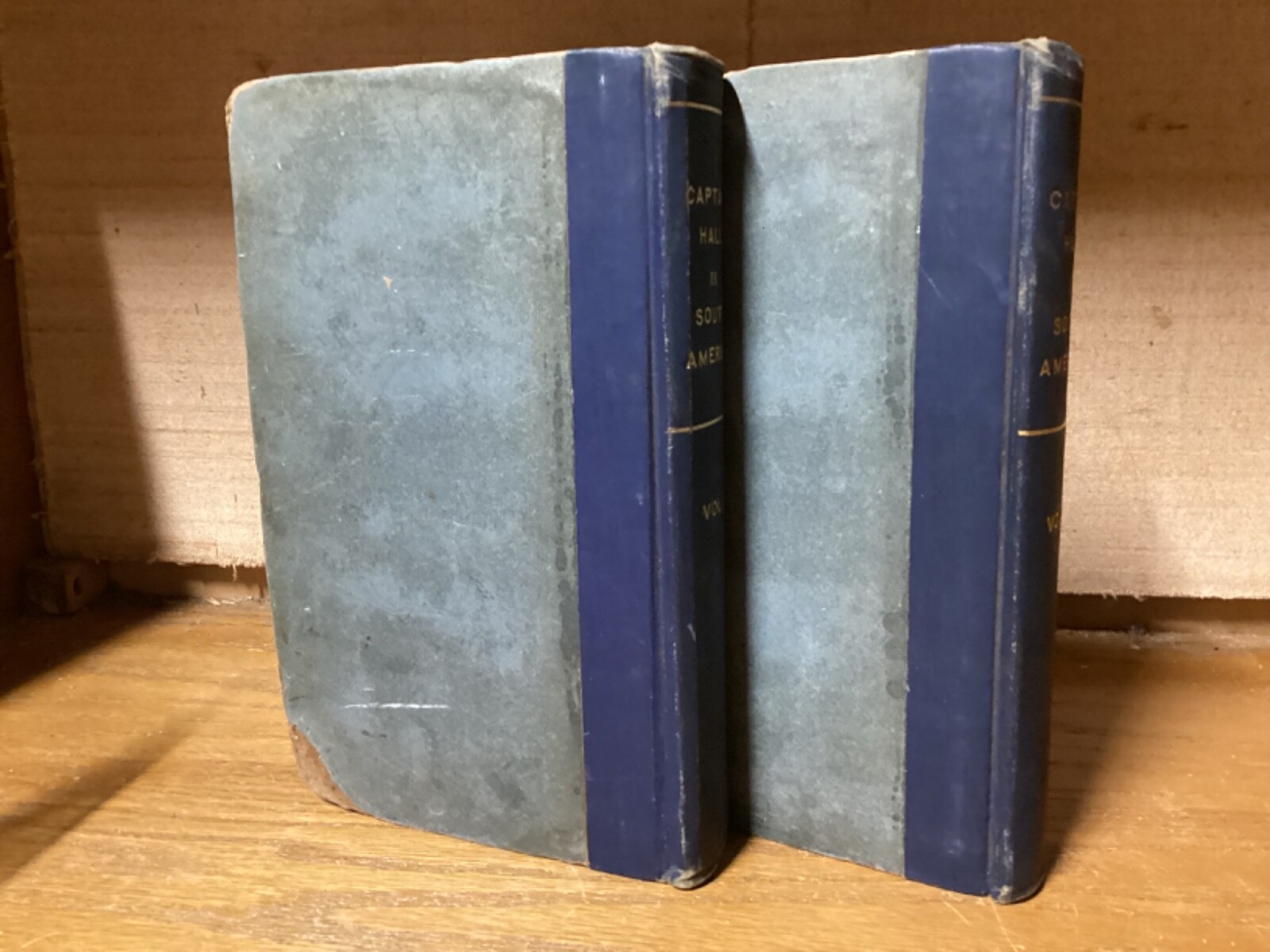 1825 2 Vols. Extracts From A Journal On The Coasts Of Chili Peru & Mexico – Hall