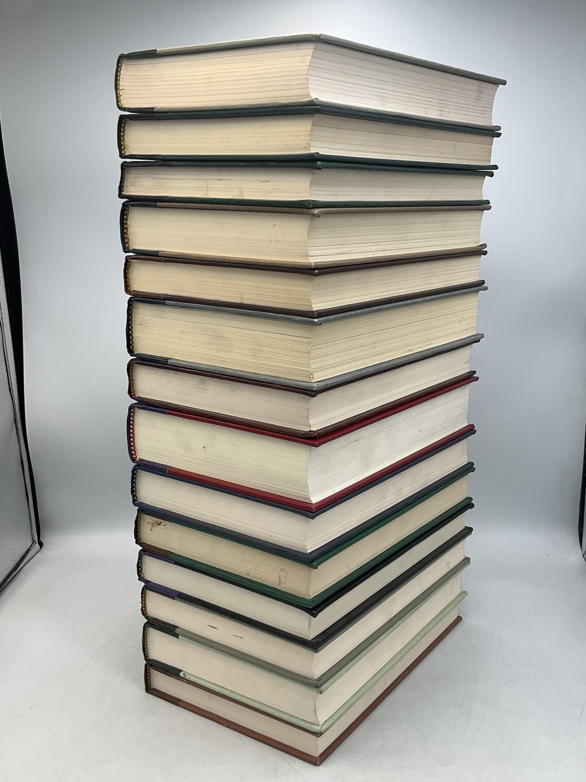 Lot Reader&rsquo;s Digest The World&rsquo;s Best Reading Various Authors Assorted Colors HC