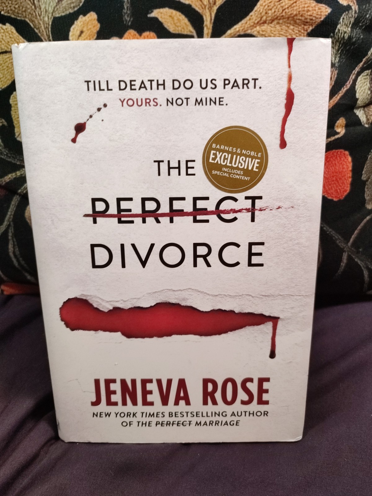 The Perfect Divorce by Jeneva Rose 2025 Hardcover Barnes & Noble Exclusive New