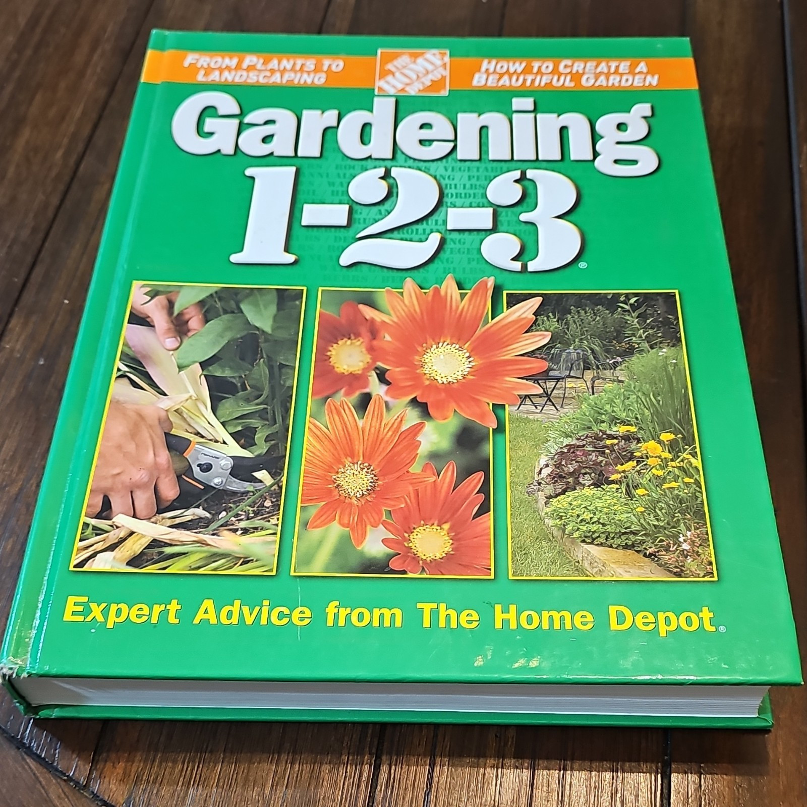 The Home Depot Gardening 1-2-3 HC Illustrated Gardening Guide Landscaping Plants