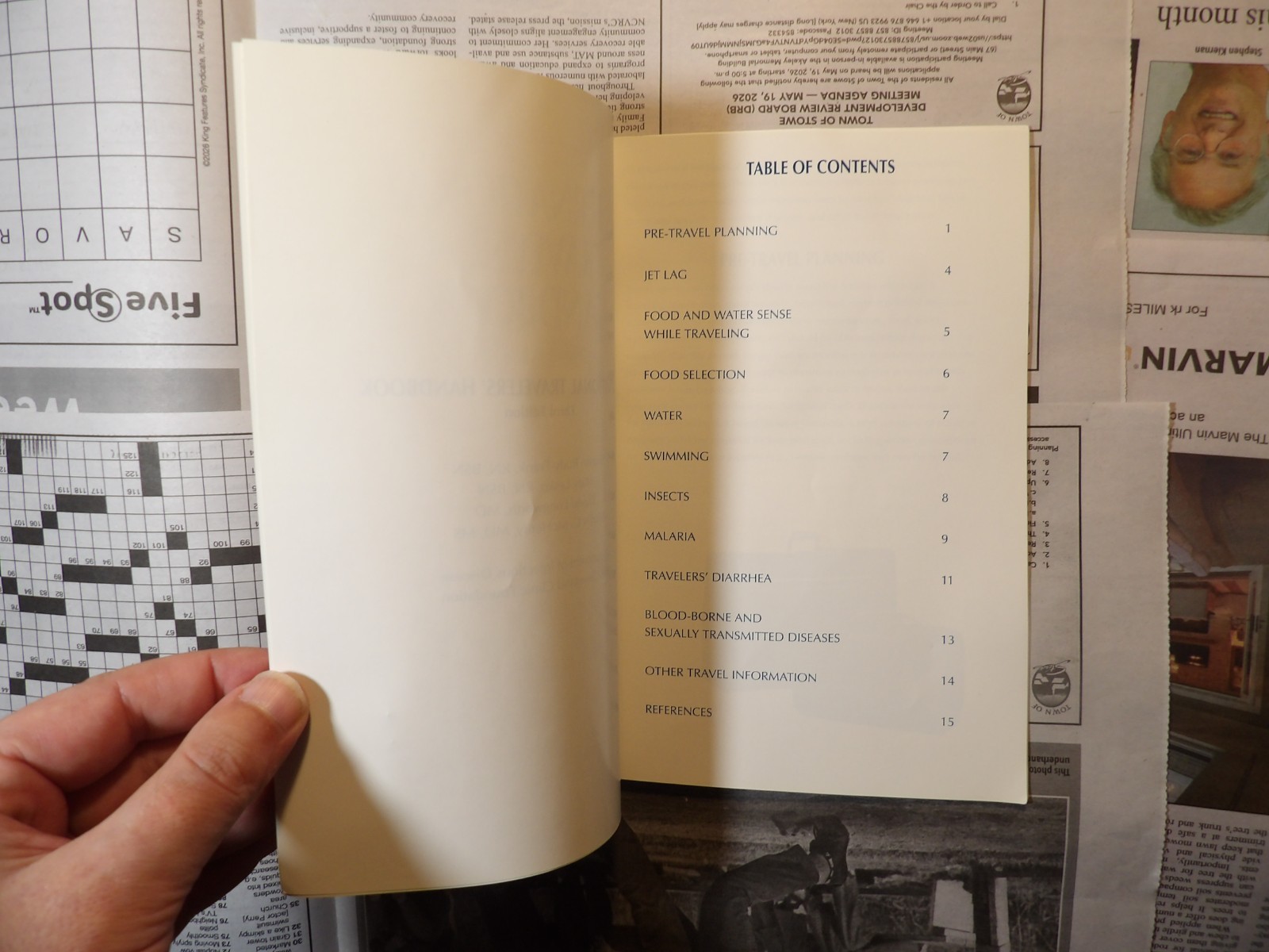 International Travelers&rsquo; Handbook Third Edition Cleveland Clinic c. 1990s