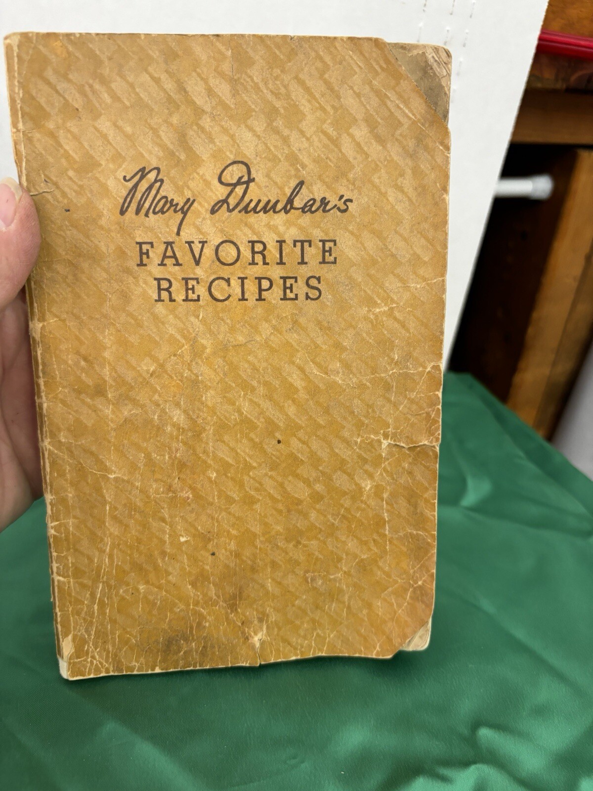 Jewel Tea Co. Mary Dunbar&rsquo;s Favorite Recipes Cookbook 80 Pages 8 by 5 Inches