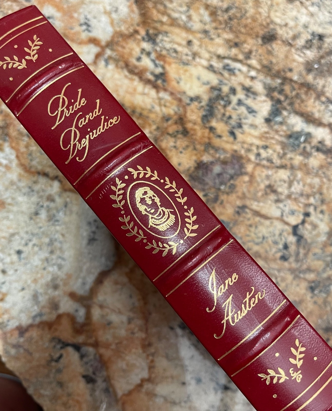 PRIDE PREJUDICE LIMITED EDITION Jane Austen Hardcover Leather Gold Gilded Silk