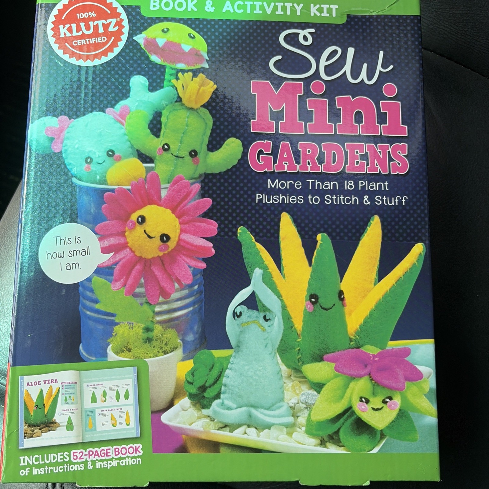 Editors of Klutz Sew Mini Garden (Mixed Media Product) Klutz
