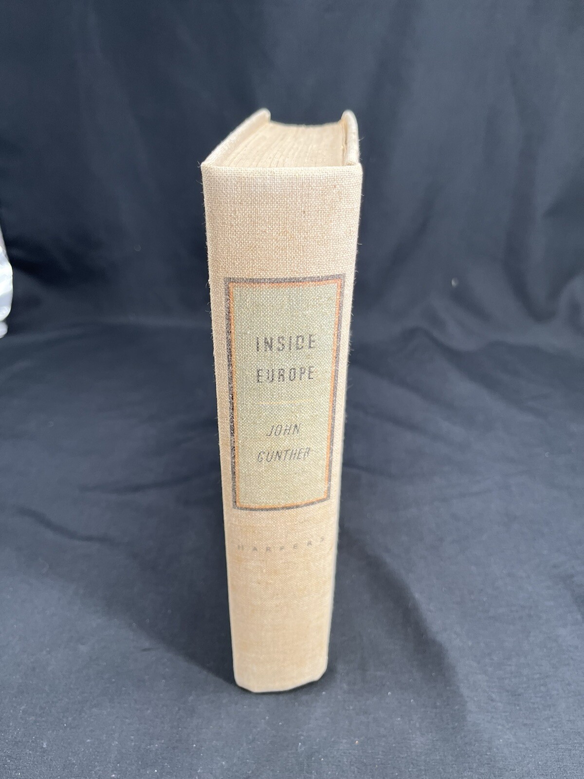 Vintage Book. Inside Asia John Gunther 1939. Harper & Brothers. 600 pages. H.C