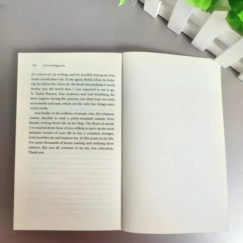 New « The Subtle Art Of Not Giving A F Mark Manson  » Stress Relief Book
