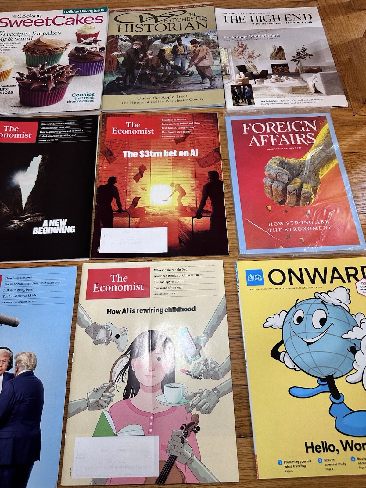 Lot Of 12 People Outside Inspire New Yorker Live Happy Magazines Vampires Recycl