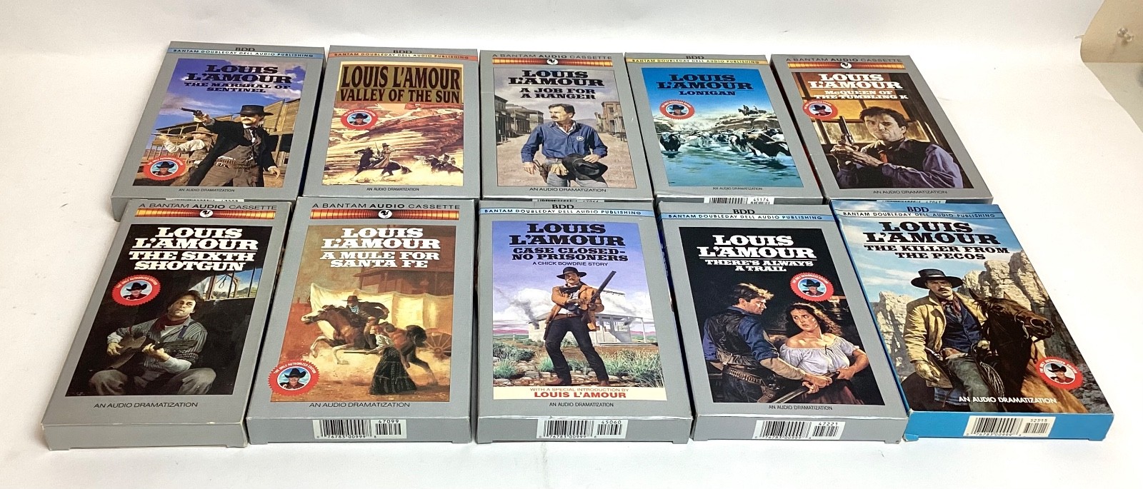 Lot of 10 IN BOX Assorted LOUIS L&rsquo;AMOUR Audio Book Cassette&rsquo;s (2)