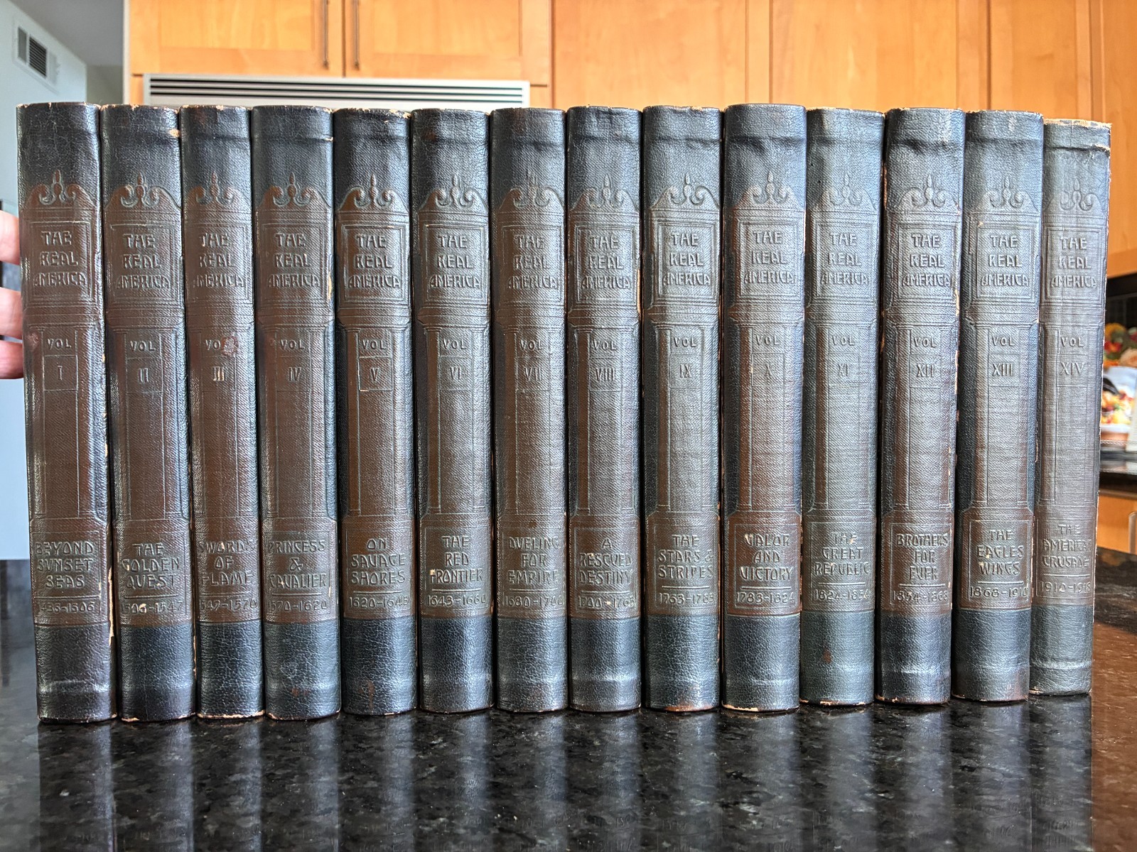 « The Real America in Romance » 14-Vol set, Edwin Markham, Art Ed., leather, 1914
