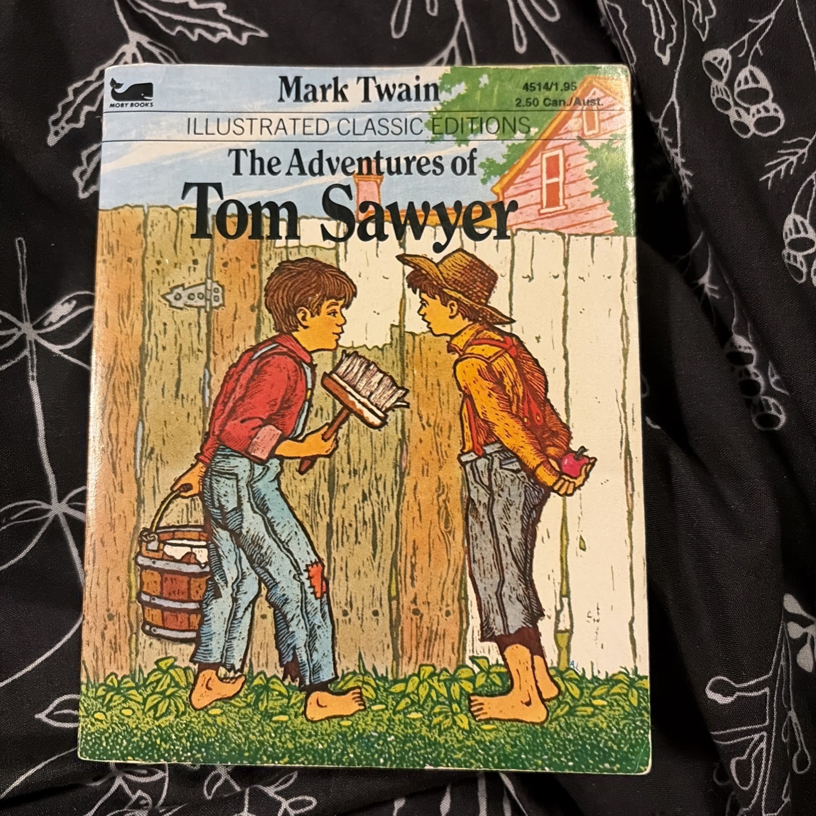 Lot Of 6 Mini Moby Books Illustrated Classic Editions Plus A Bonus Book