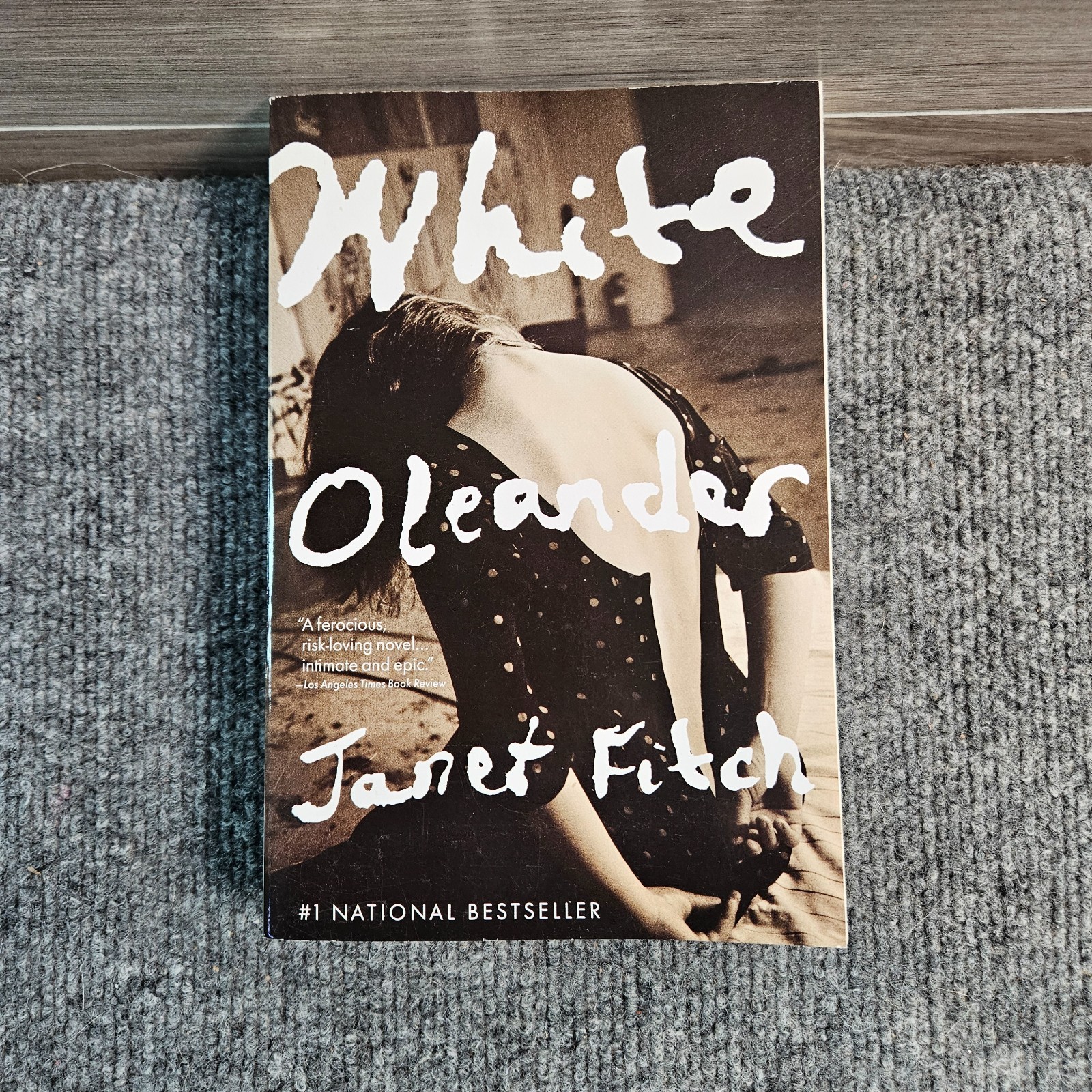 White Oleander Janet Fitch Paperback Back Bay Book Oprah Selection