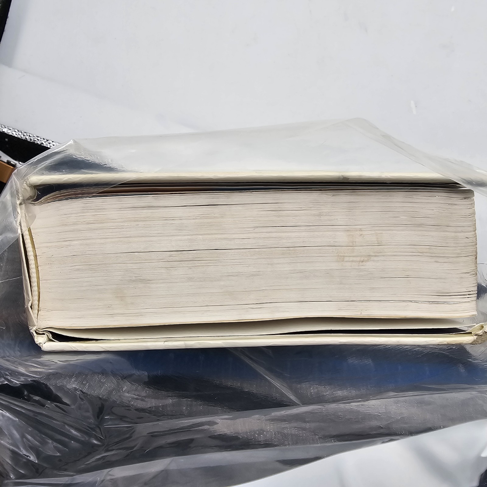 The Woman&rsquo;s Study Bible NKJV Nelson 1995 Hardcover 922N Ladies Christian – GOOD