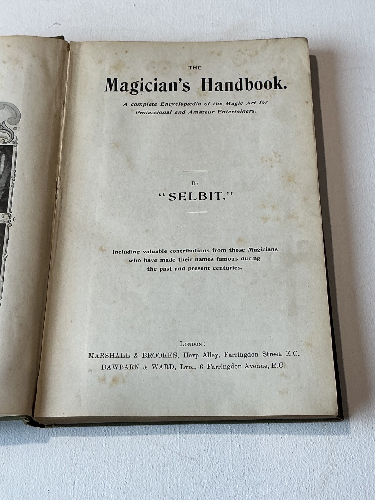 Magician Magic Handbook Selbit 1901 Hardcover illustrated Black Art scarce