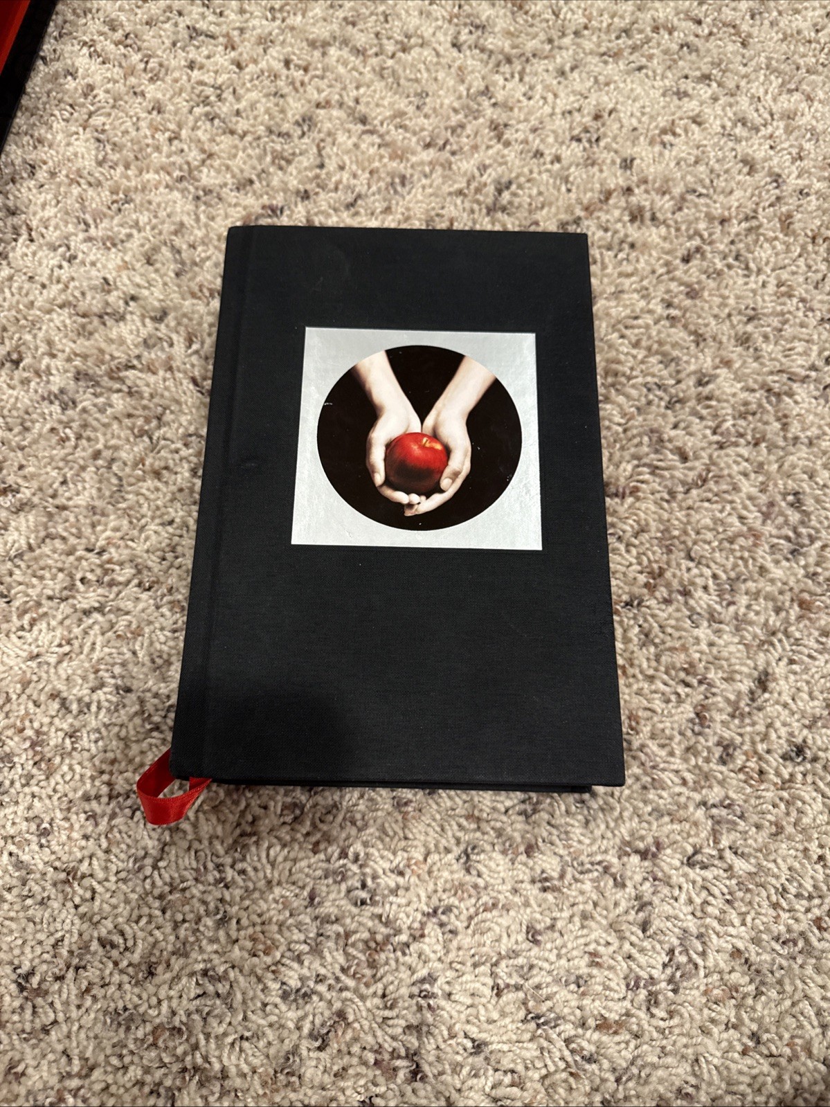 Twilight by Stephenie Meyer – Signed Collector&rsquo;s Edition Hardcover Slipcase
