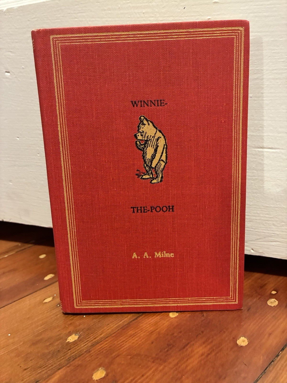 Winnie-the-Pooh a a Milne 1961 Vintage Hardcover Book