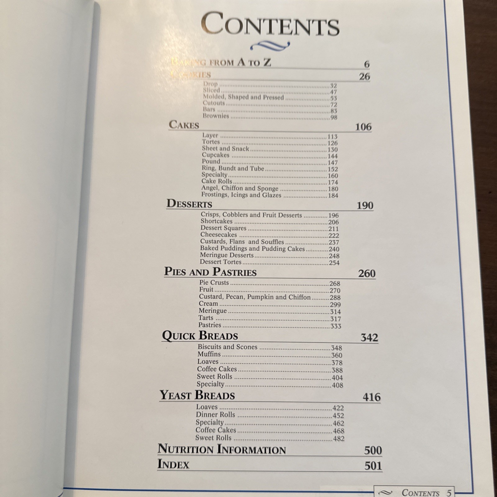Complete Book of Baking Pillsbury Cookbook 1993 Hardcover 512 Pages Of Recipes