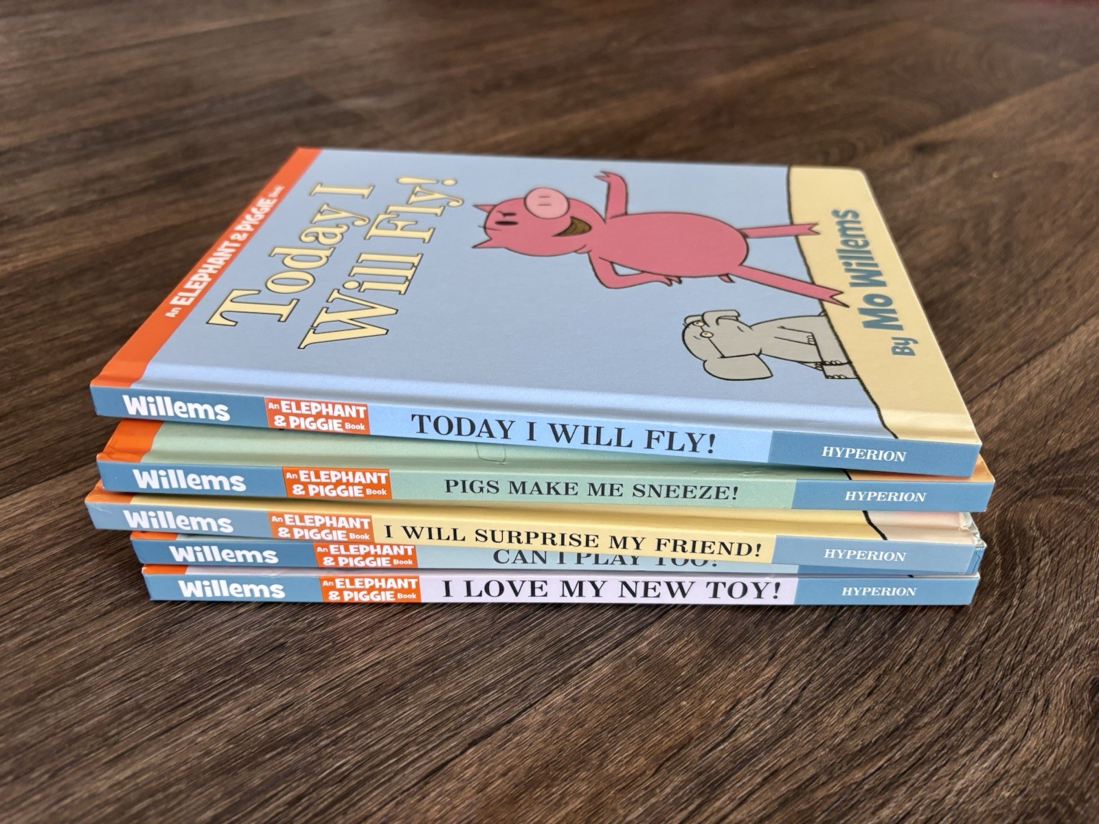 Mo Willems Elephant & Piggie Book Lot (5) — illustrated hardcover, English 4-8.