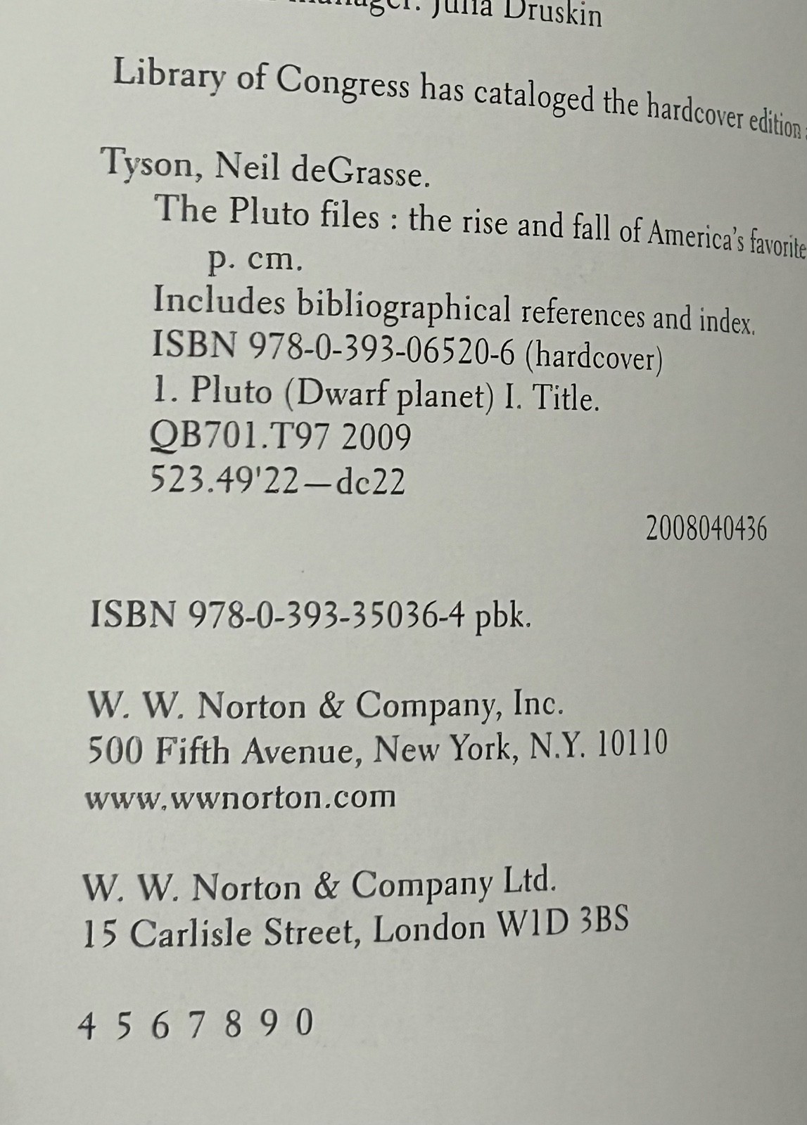 Signed Neil de Grasse Tyson PLUTO FILES later print SC/SB bold silver autograph
