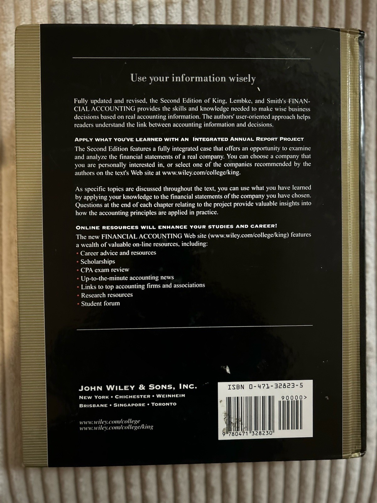 Financial Accounting : A Decision-Making Approach by Thomas E. King