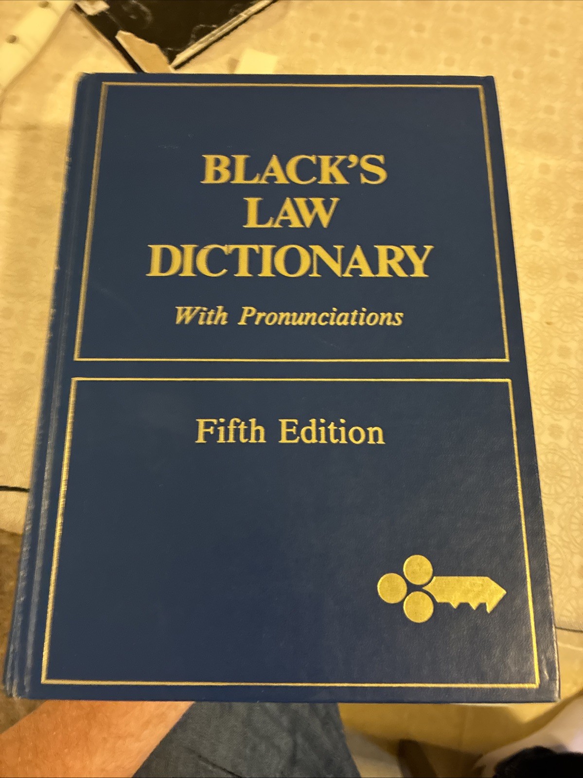 blacks BLACK&rsquo;S LAW DICTIONARY with pronunciations hardcover fifth edition