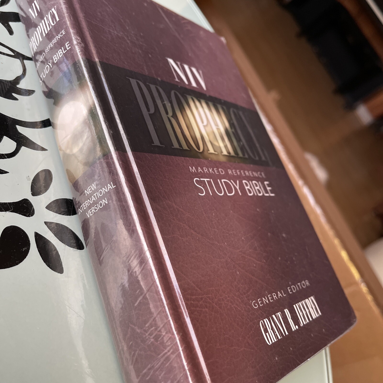 NIV Prophecy Marked Reference Study Bible – Hardcover Brand New Sealed