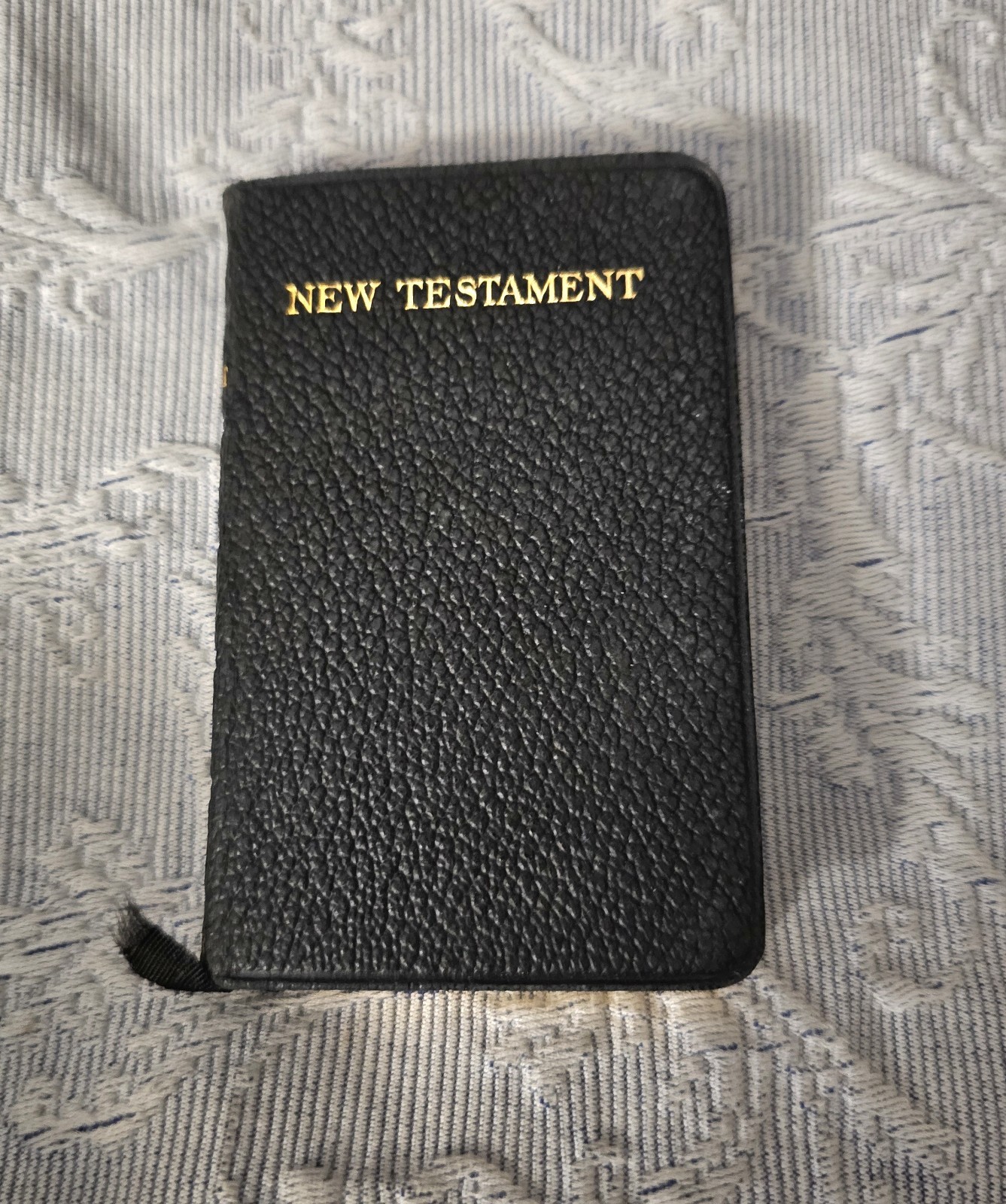 Vintage Miniature New Testament Leather Bible Harper & Brothers USAAF Patch Lot