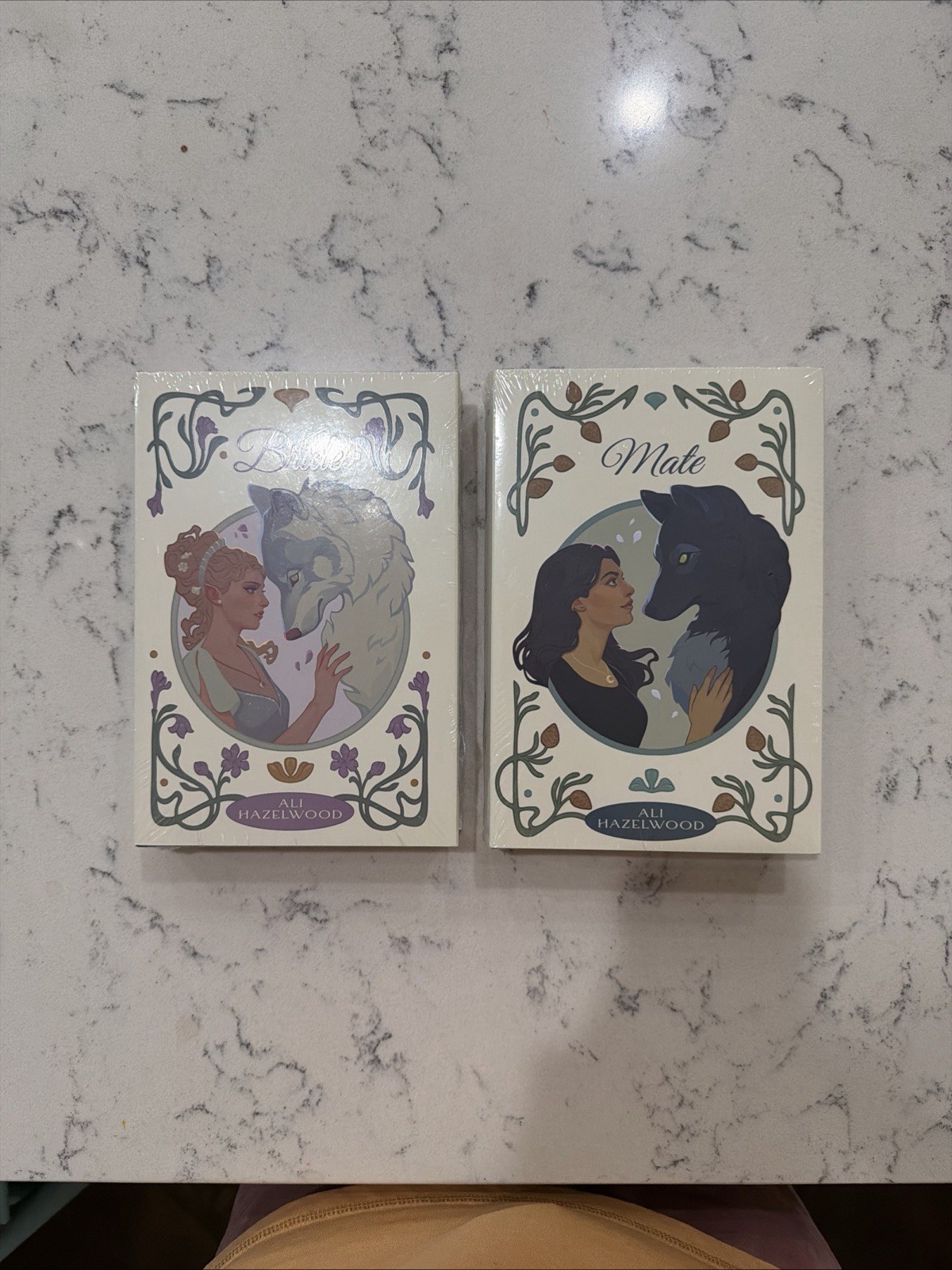 Sealed ✨✨DIGITALLY SIGNED Owlcrate Bride and Mate by Ali Hazelwood NEW