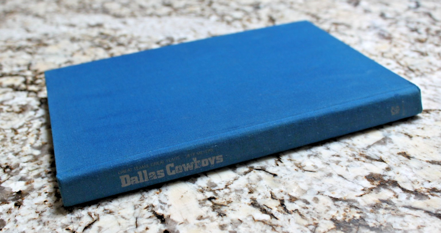 DALLAS COWBOYS by Jeff Meyers~NFL Great Teams&rsquo; Great Years~1974 1st Print #58897