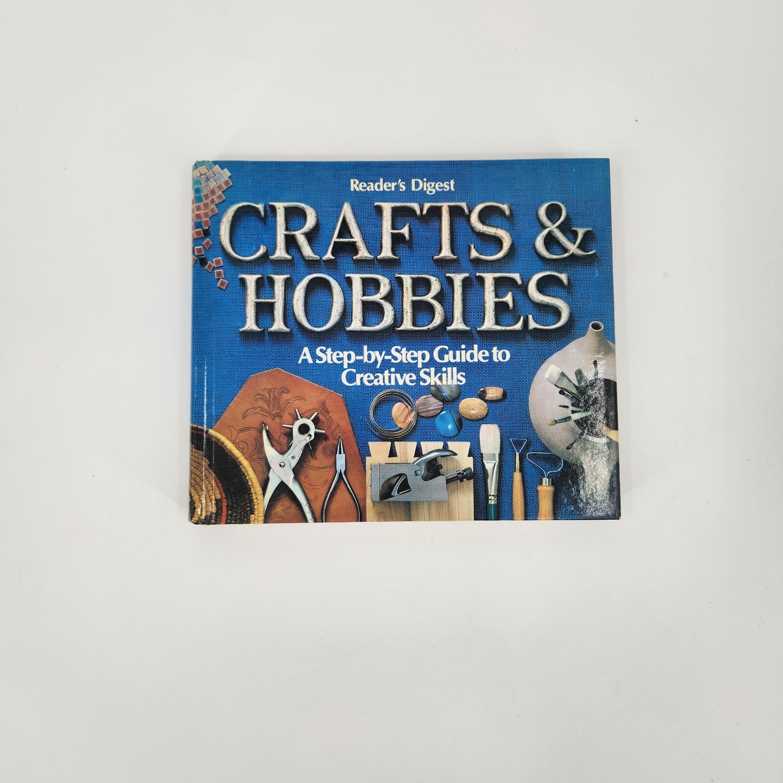Vintage Readers Digest CRAFTS & HOBBIES 1979 Hardcover