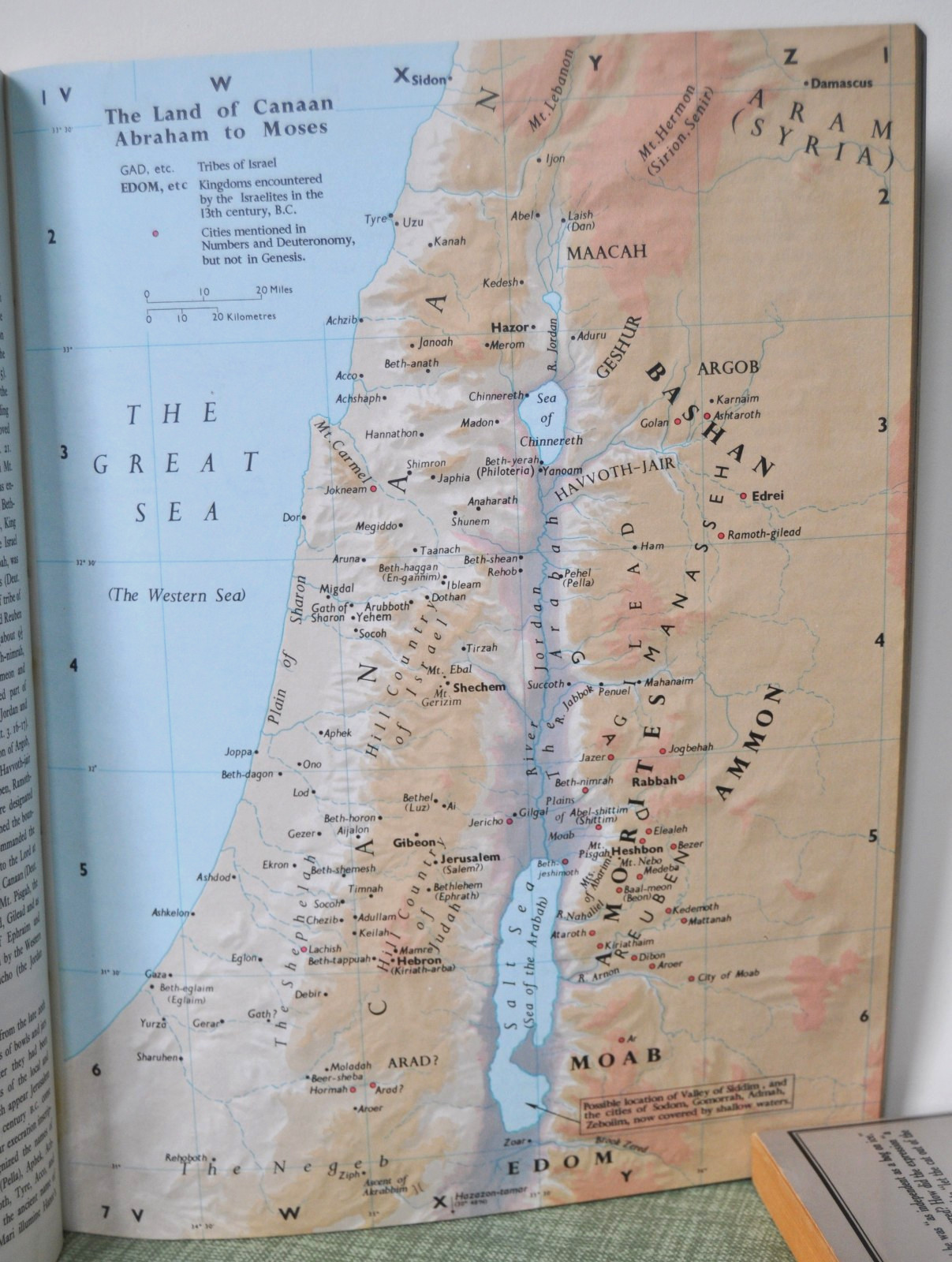 Oxford Bible Atlas by Herbert G. May, editor. Paperback, 10 x 7.5 in.–very good