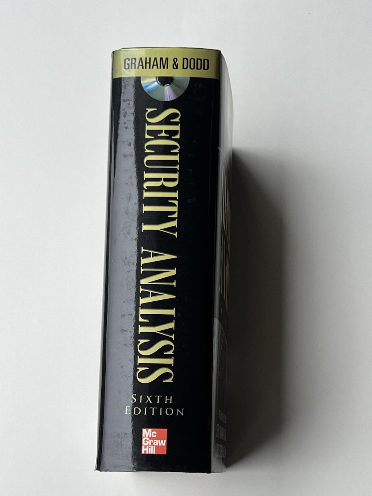 Security Analysis: Updated Sixth Edition, Foreword by Warren Buffett