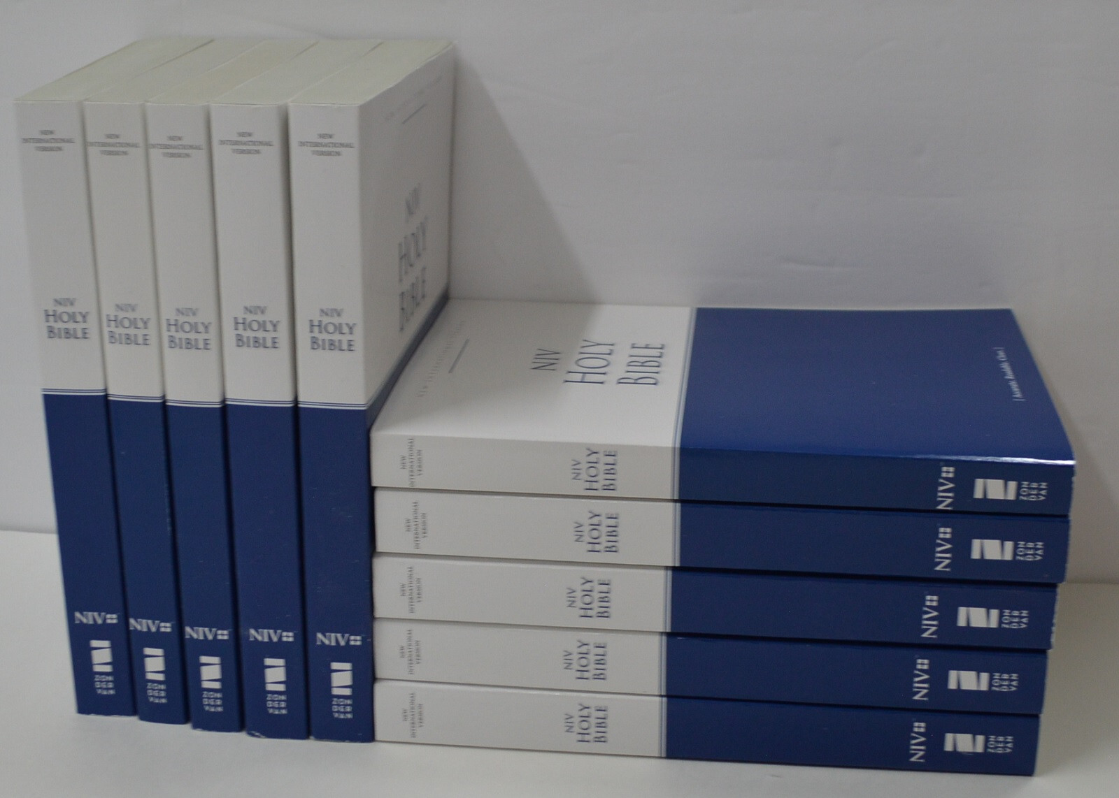 NIV Bible Blue « 10 OUTREACH BIBLES » Wholesale Bibles BRAND NEW in Shrink Wrap!!