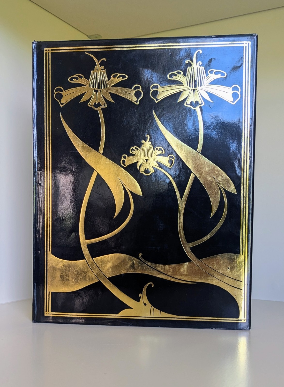 Le Morte Darthur Sir Thomas Malory K Dorset Press 1992 With Sleeve Pre-Owned