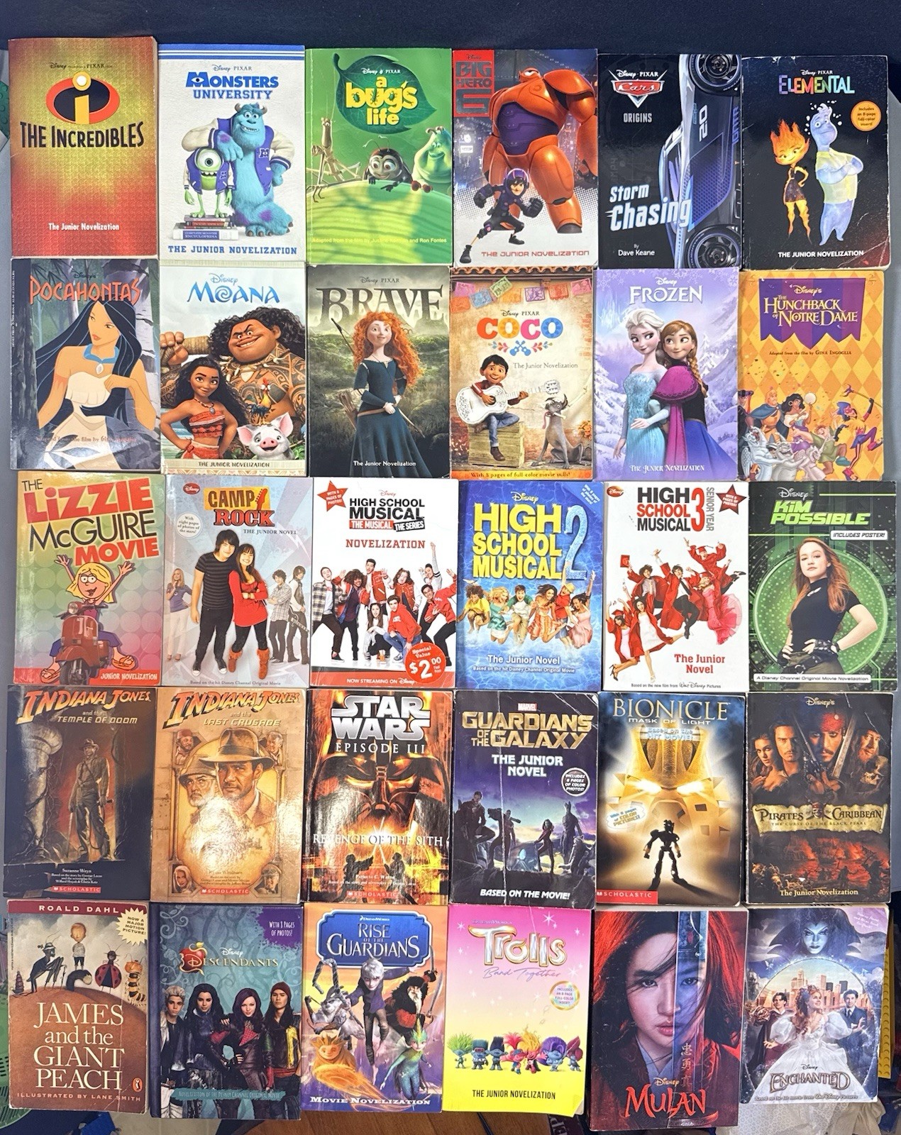 30 Movie Tie-In Junior Novel PB Books – Star Wars Lizzie Indiana Moana Bionicle