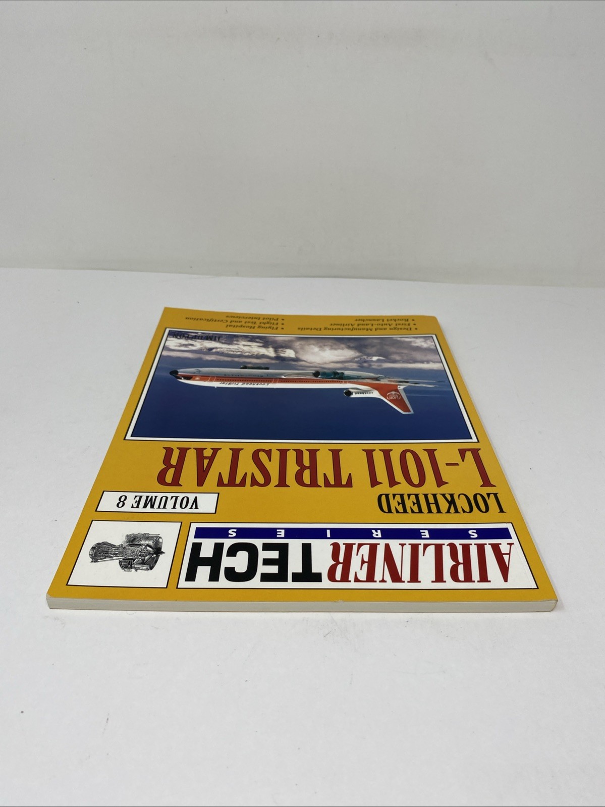 Lockheed L-1011 Tristar by Jim Upton (2001, Trade Paperback)