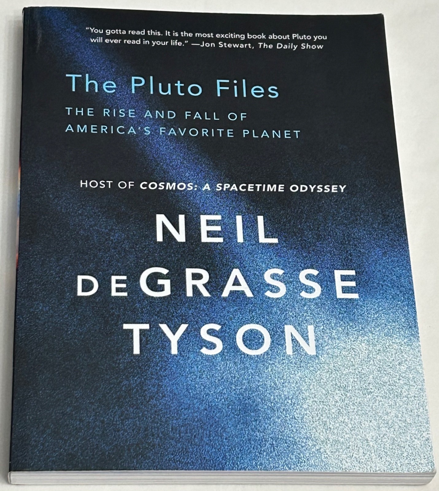 Signed Neil de Grasse Tyson PLUTO FILES later print SC/SB bold silver autograph