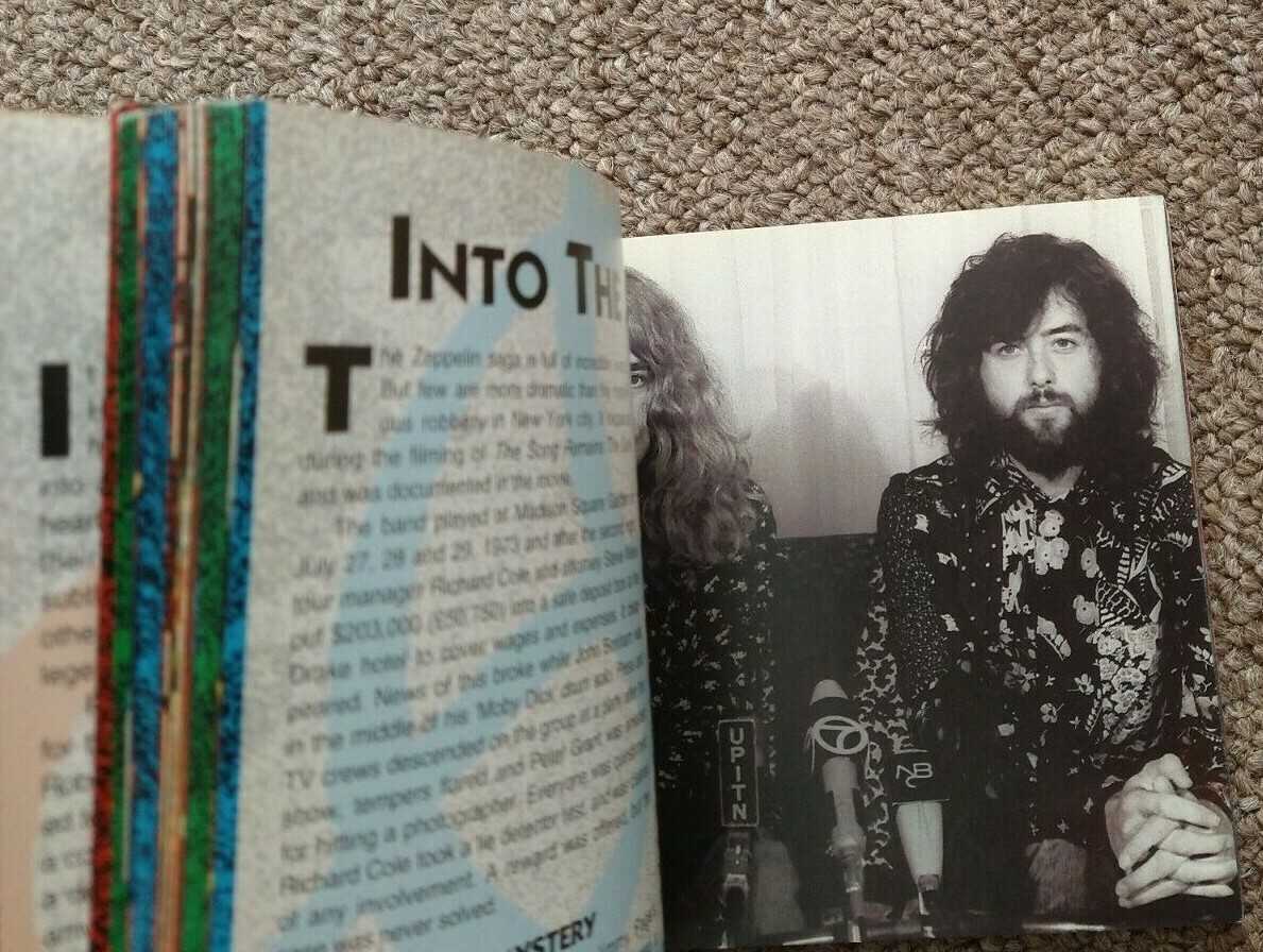 LED ZEPPELIN Collectable CD Sz format Book by Chris Welch w/ Color Illustrations