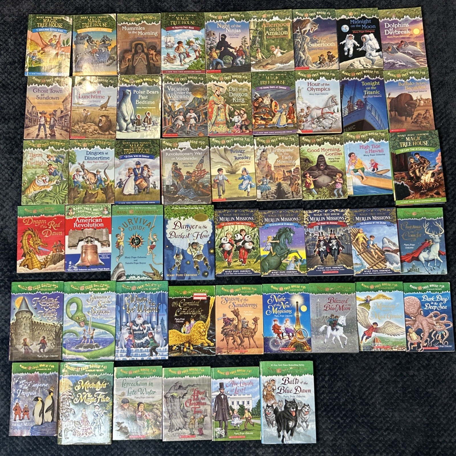 51 X Lot Magic Tree House Book Mary Pope Osborne Scholastic Chapter Books VGC