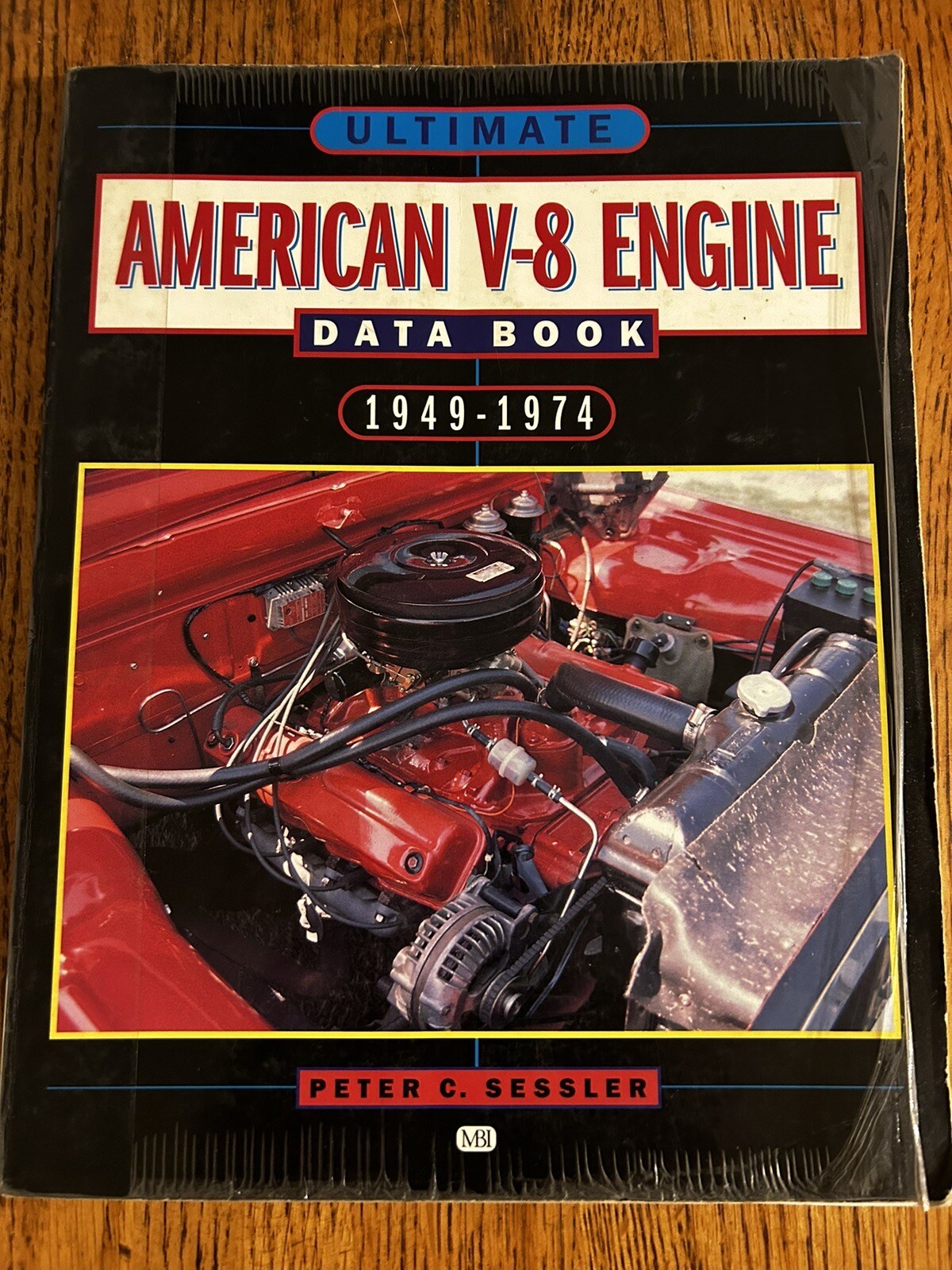 ULTIMATE AMERICAN V-8 ENGINE DATA BOOK 1949-74 By Peter Sessler **BRAND NEW**