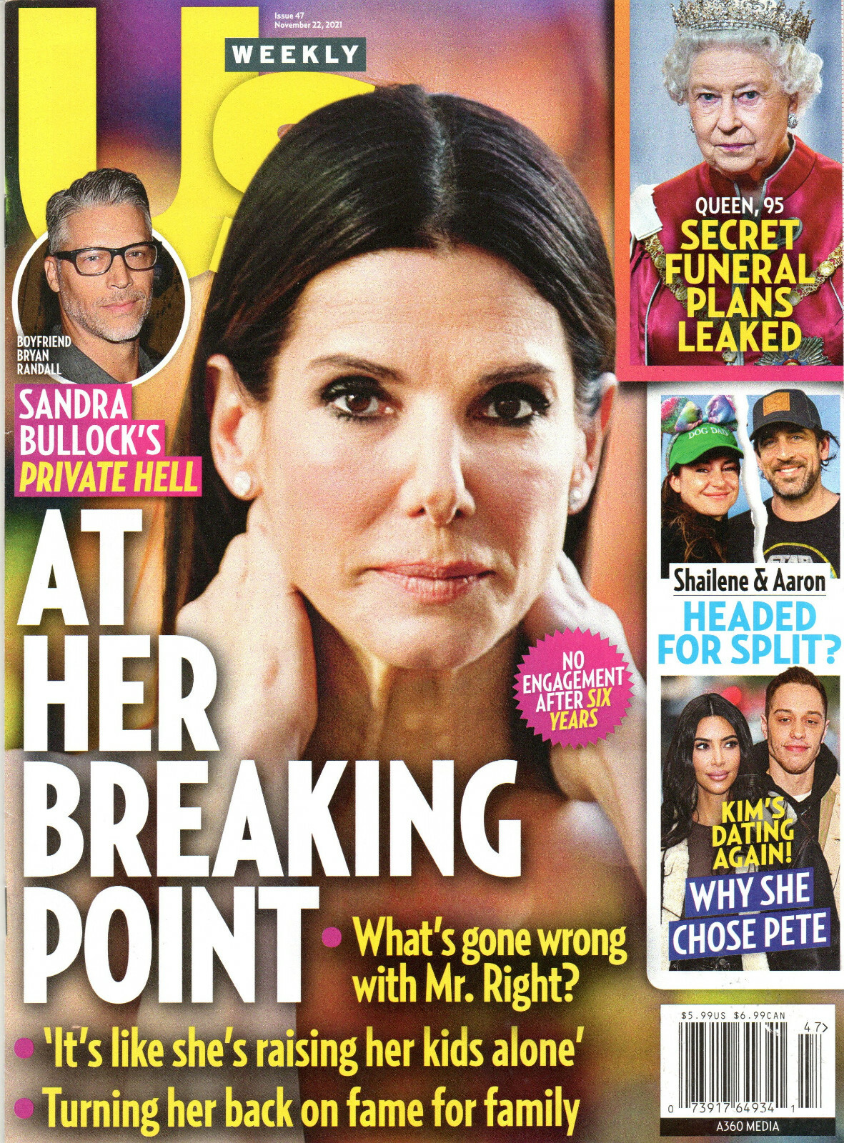 US WEEKLY Magazine Nov. 22 2021 Sandra Bullock Queen Elizabeth Aaron Rodgers