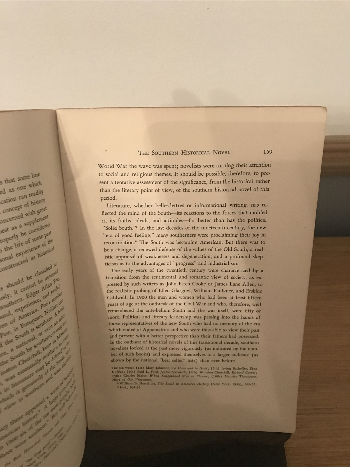 2 Paperbacks By Sheldon Van Auken A Century Of The Southern Plantation Vol XIV