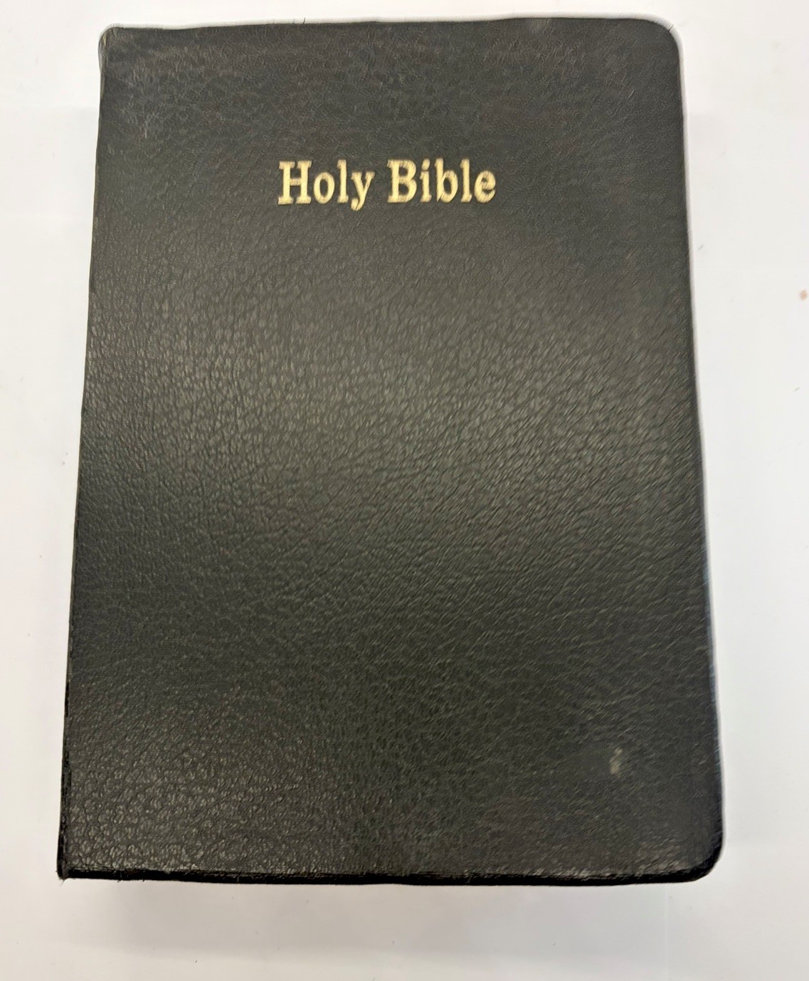 Lot 6 Vtg Bibles & Christian Books Message of Revelations 2 Mini New Testaments
