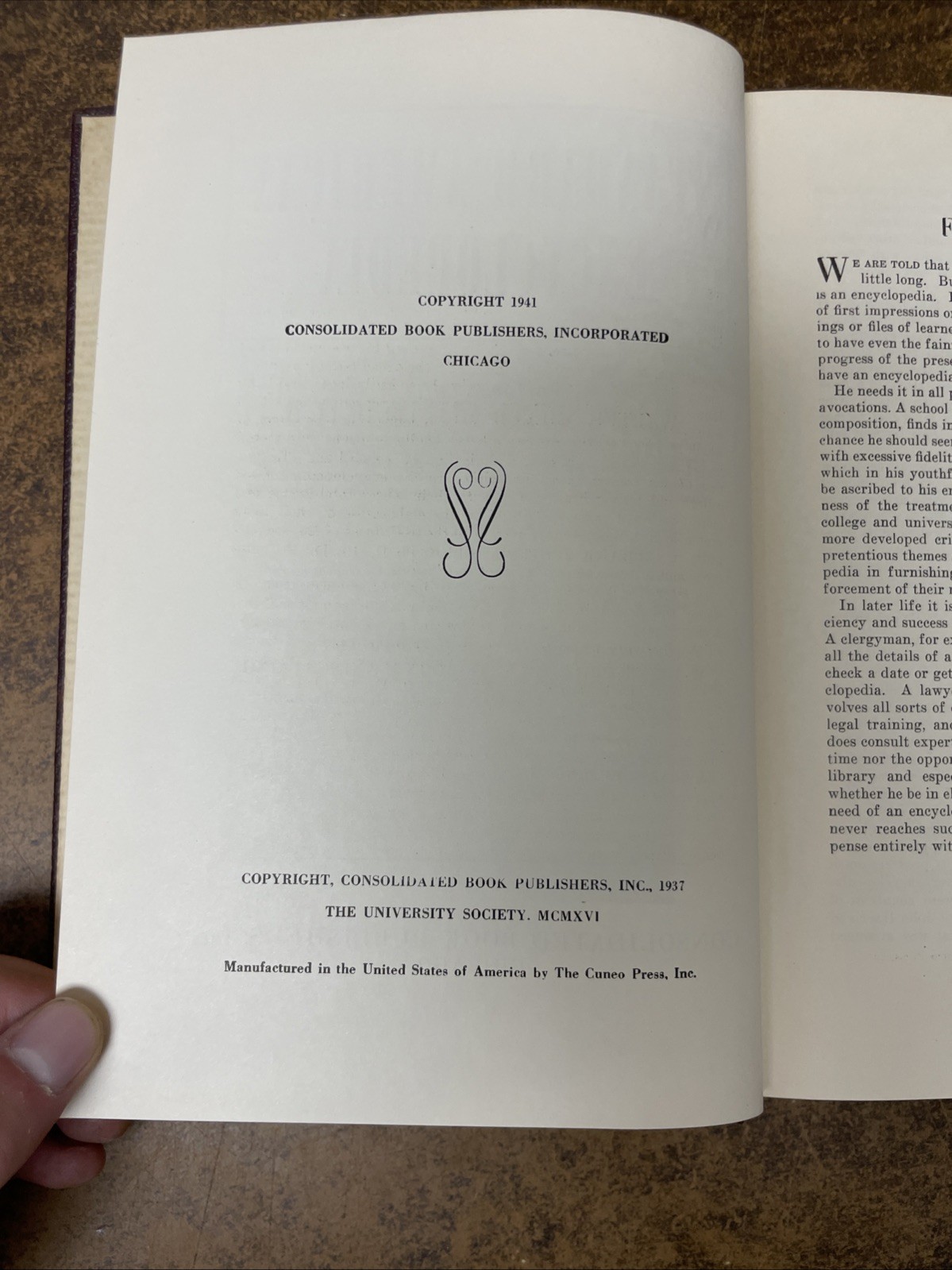 The Standard American Encyclopedia Complete Set of 20 Volumes 1939-1941 Vintage