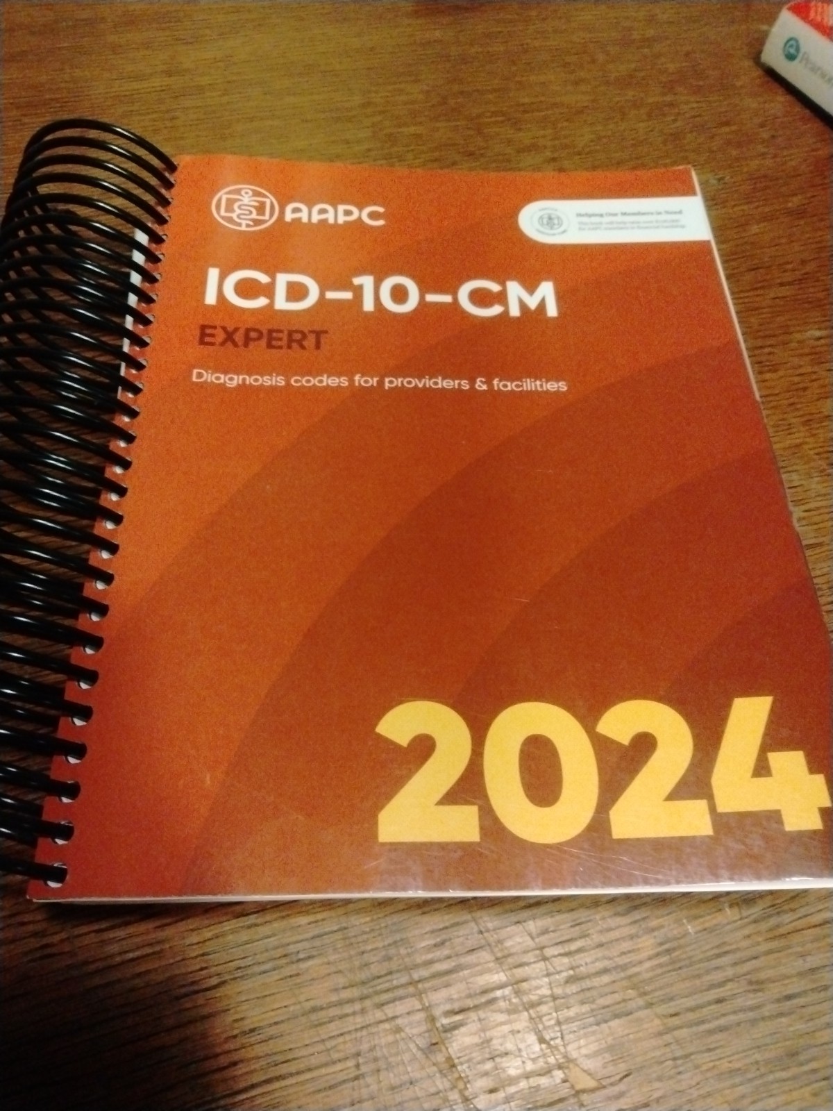 ICD-10-CM Expert 2024 Spiral-bound Codebook by AAPC
