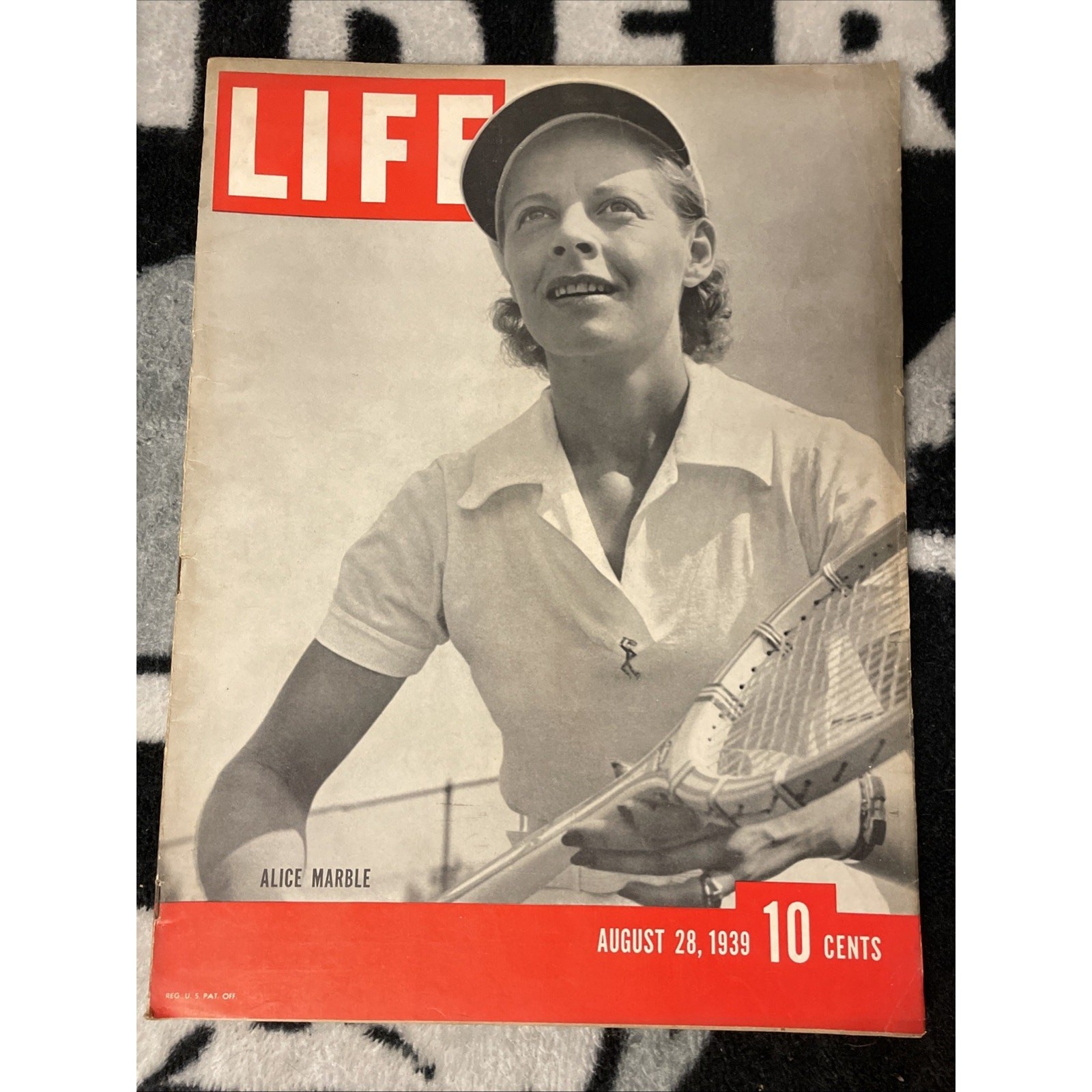 Vintage LIFE Magazine | August 28, 1939  » Alice Marble  » Wizard Of Oz Ad, Guns