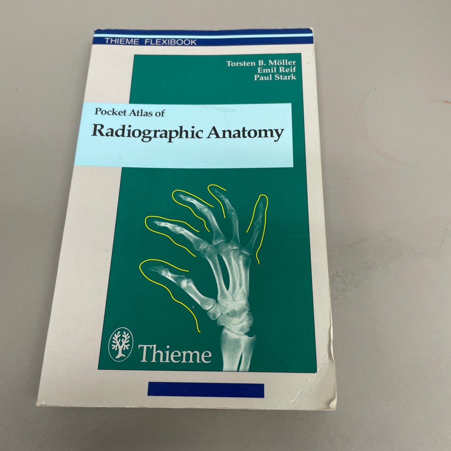 Pocket Atlas of Radiographic Anatomy Möller 1993 Illustrated Thieme Flexibook